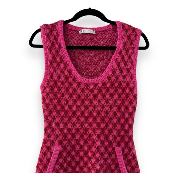 Zara Pink Plaid Sleeveless Scoop Neck Wool Blend Sweater Dress Size M Clueless - Picture 4 of 11